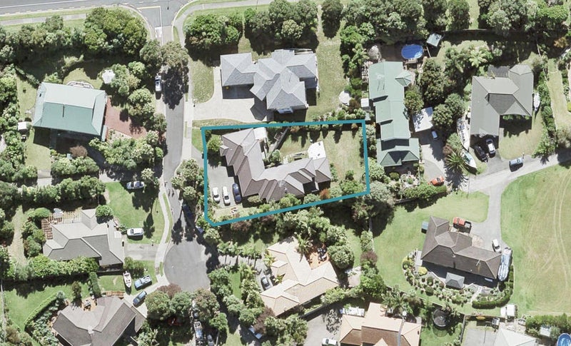 3 Careen Grove, Gulf Harbour, Whangaparaoa - Carousel 1