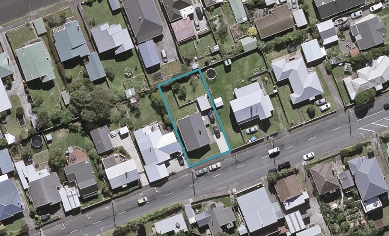 73 Clemow Road, Fitzroy, New Plymouth - Carousel 1