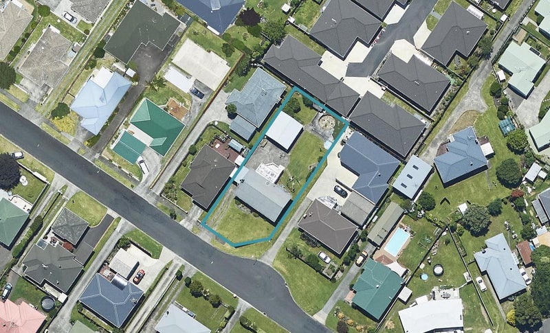 51 Emmett Street, Greerton, Tauranga - Carousel 1