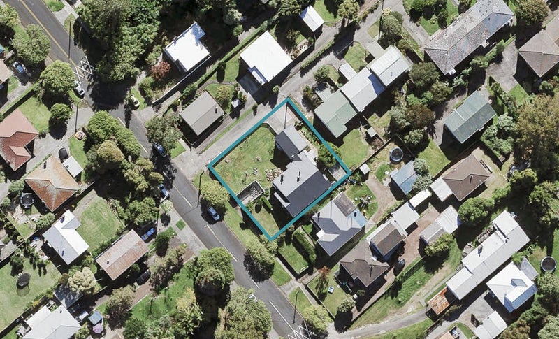 62 Gardner Avenue, New Lynn, Auckland - Carousel 1