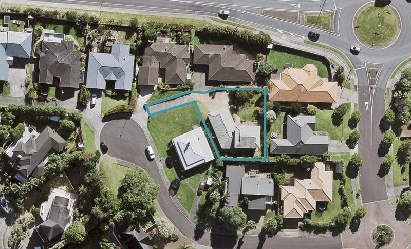 7 Burnside Court, Rosedale, Auckland - Carousel 1
