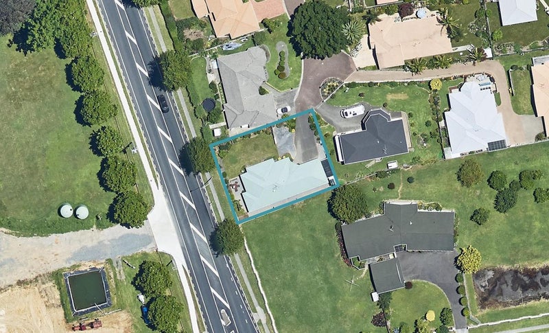 58 Huntington Drive, Bethlehem, Tauranga - Carousel 1