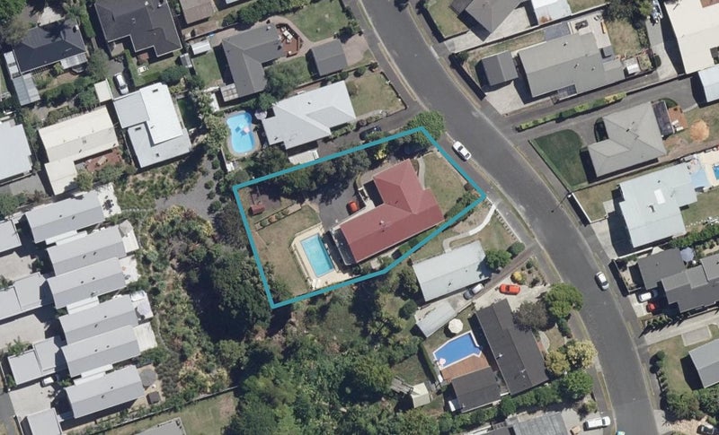 8 McDowall Place, Queenwood, Hamilton - Carousel 1