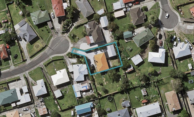 9 Grundy Place, Otara, Auckland - Carousel 1