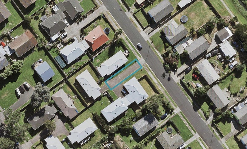 15 Ventura Street, Mangere, Auckland - Carousel 1