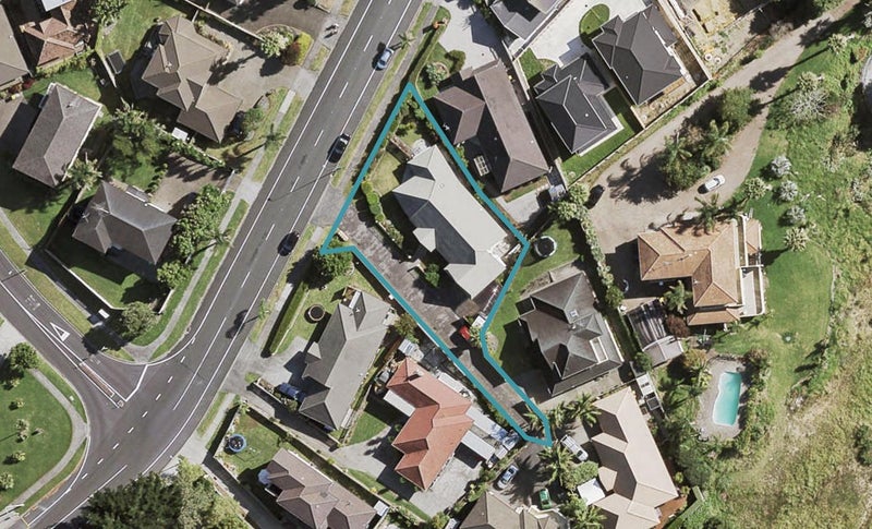 227 Hill Road, The Gardens, Auckland - Carousel 1