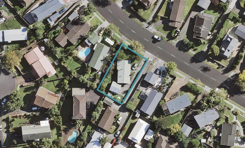 152 Carnoustie Drive, Wattle Downs, Auckland - Carousel 1