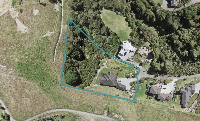 820 Redoubt Road, Flat Bush, Auckland - Carousel 1