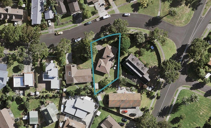 4 Emory Drive, Conifer Grove, Takanini - Carousel 1