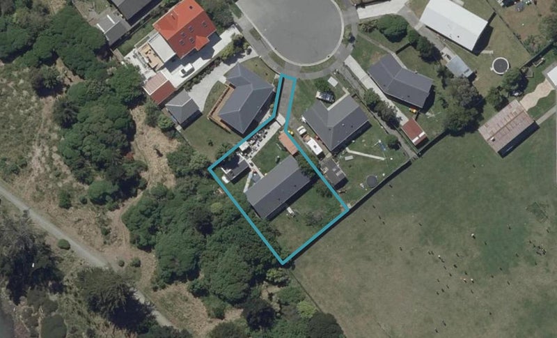 3 Seafield Place, South New Brighton, Christchurch - Carousel 1
