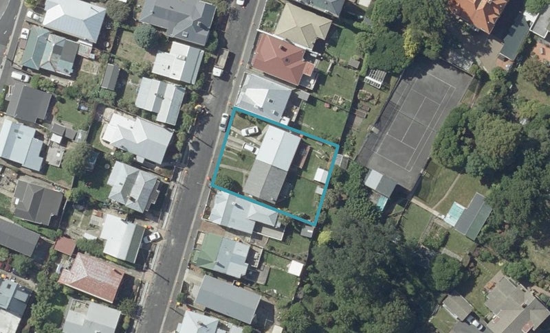 11A Peel Street, Mornington, Dunedin - Carousel 1