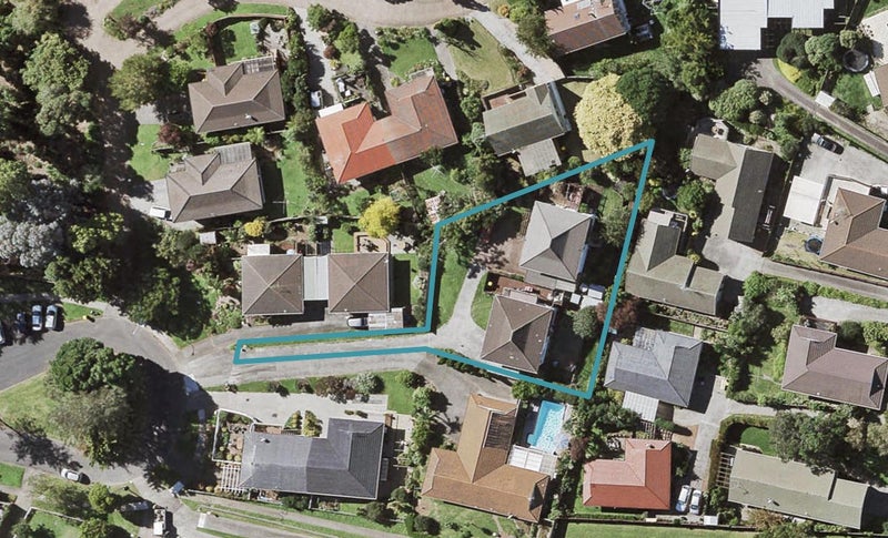 2/33 Rapallo Place, Farm Cove, Auckland - Carousel 1