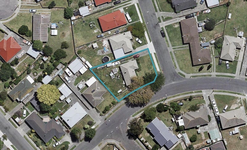 25 Scully Crescent, Onekawa, Napier - Carousel 1