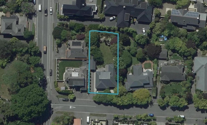 5 Royds Street, Fendalton, Christchurch - Carousel 1