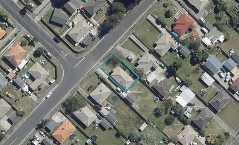 10 Rawlings Street, Bader, Hamilton - Carousel 1