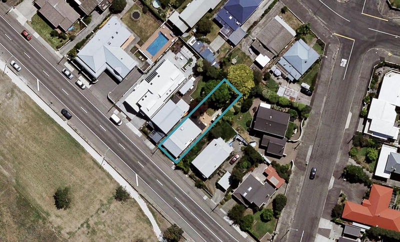 43 Meeanee Quay, Westshore, Napier - Carousel 1