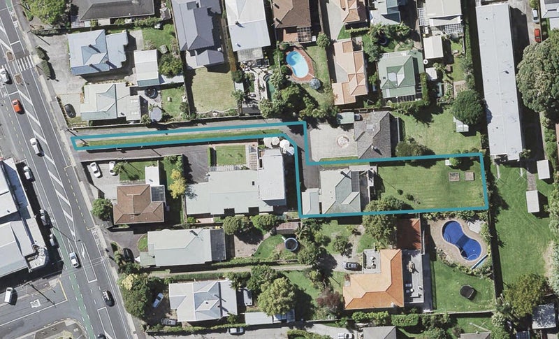 78 Lake Road, Narrow Neck, Auckland - Carousel 1