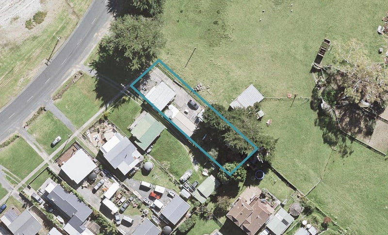 14 Kawakawa Bay Coast Road, Papakura - Carousel 1