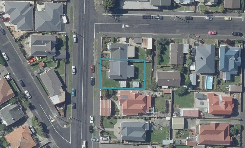 43 Queens Drive, Saint Kilda, Dunedin - Carousel 1