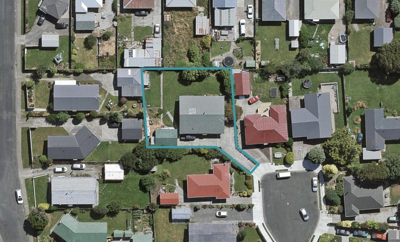 73 O'Byrne Place, Waikiwi, Invercargill - Carousel 1