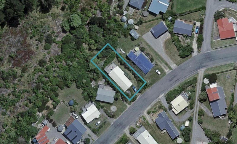 42 Guthrie Crescent, Castlepoint - Carousel 1