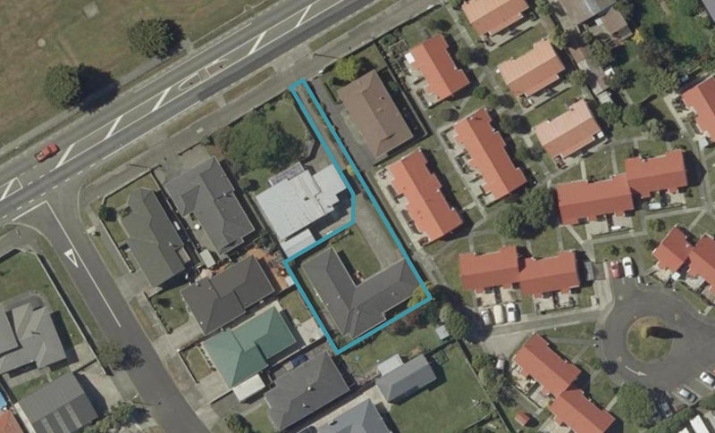 462 Tremaine Avenue, Takaro, Palmerston North - Carousel 1