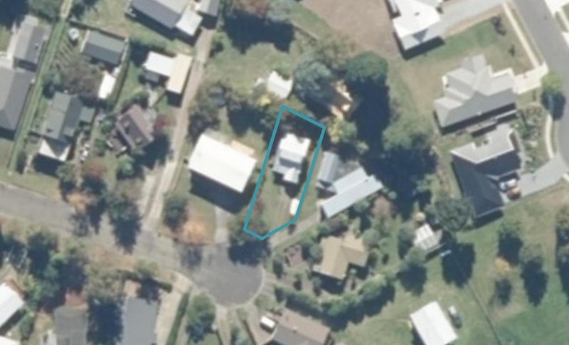 32 Irwin Place, Kinloch, Taupo - Carousel 1