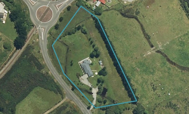 15 Otira Highway, Kumara - Carousel 1