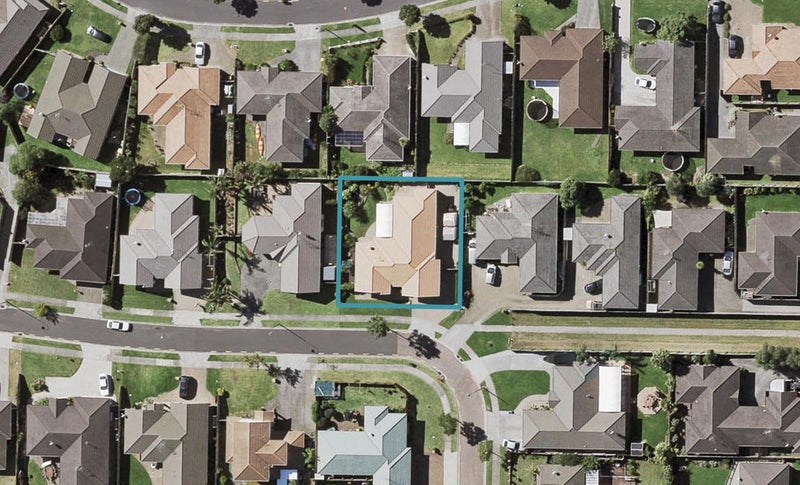 25 Belcoo Crescent, East Tamaki, Auckland - Carousel 1