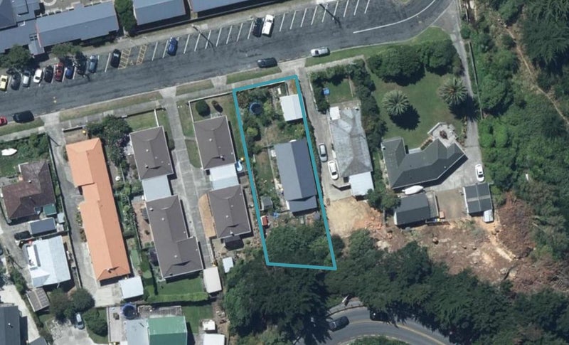 14 JAMES ST, Plimmerton, PORIRUA - Carousel 1