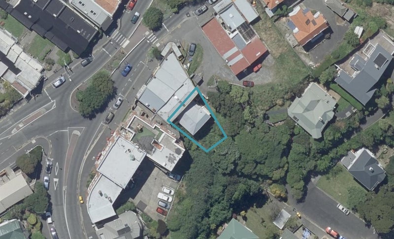 4 Strathmore Crescent, Roslyn, Dunedin - Carousel 1