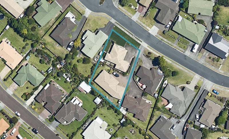 9B The Green, Mount Maunganui, Mount Maunganui - Carousel 1