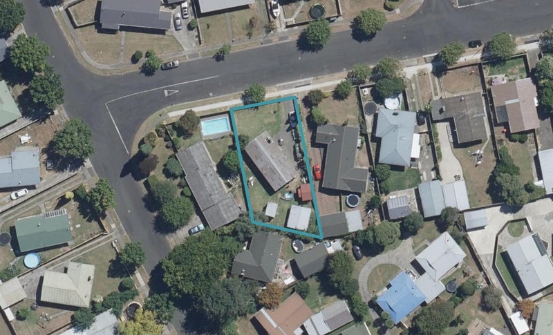 25 Sherwood Drive, Pukete, Hamilton - Carousel 1