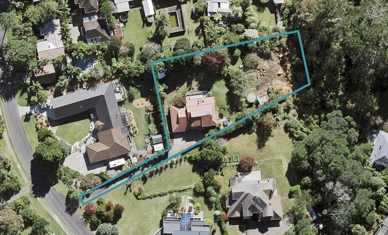 4A Wainoni Heights, Greenhithe, Auckland - Carousel 1