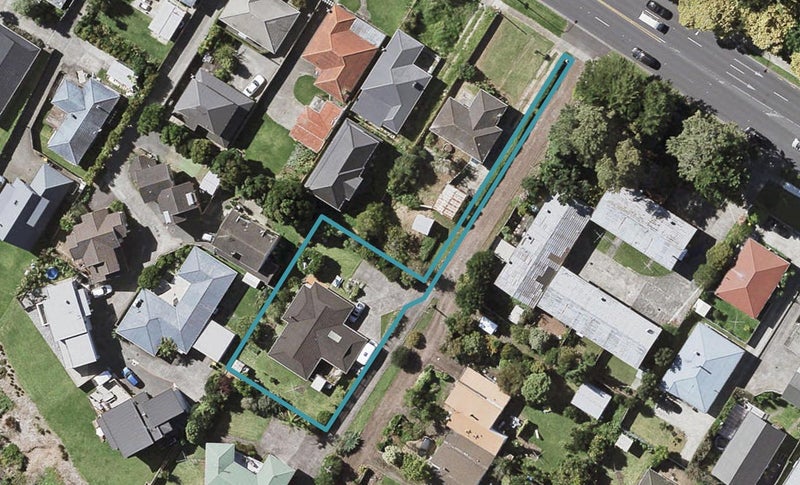 25B Pakuranga Road, Pakuranga, Auckland - Carousel 1