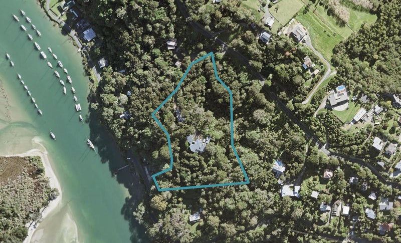 165 Wade River Road, Wade Heads, Whangaparaoa - Carousel 1