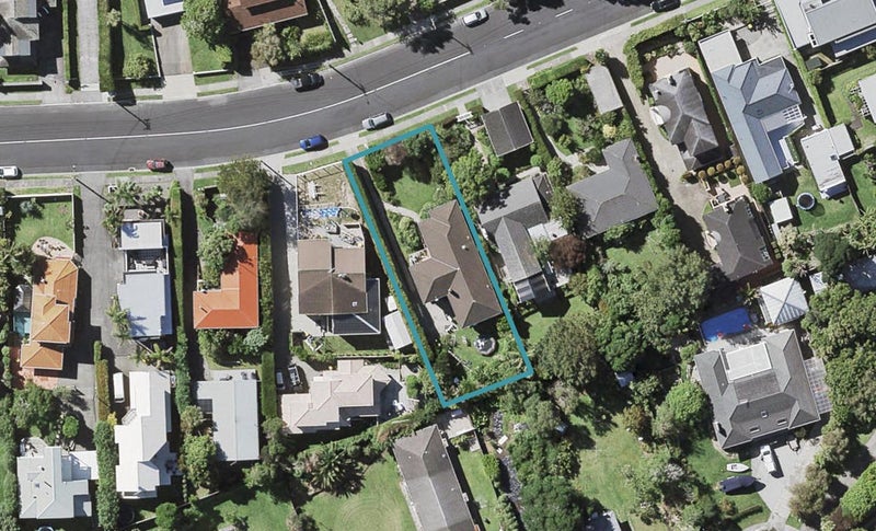 51 Williamson Avenue, Belmont, Auckland - Carousel 1