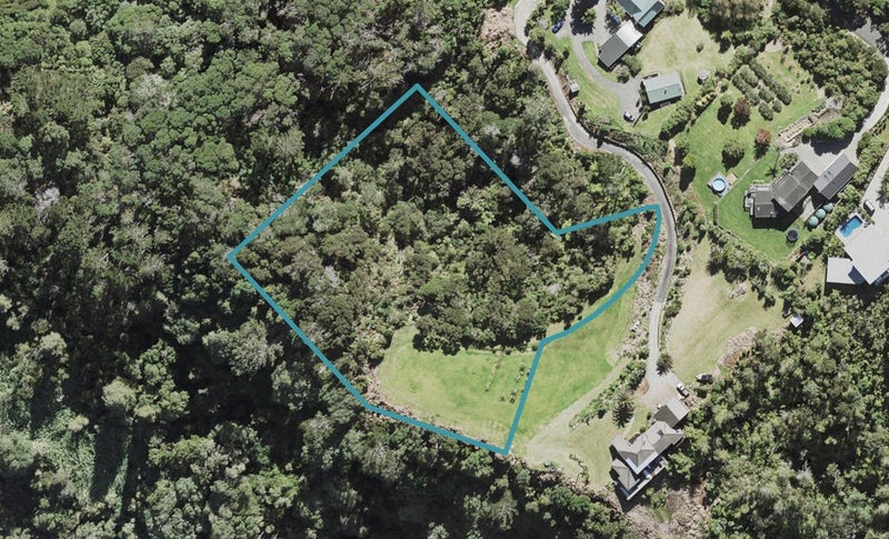 9 Te Kawau Pass, Greenhithe, Auckland - Carousel 1