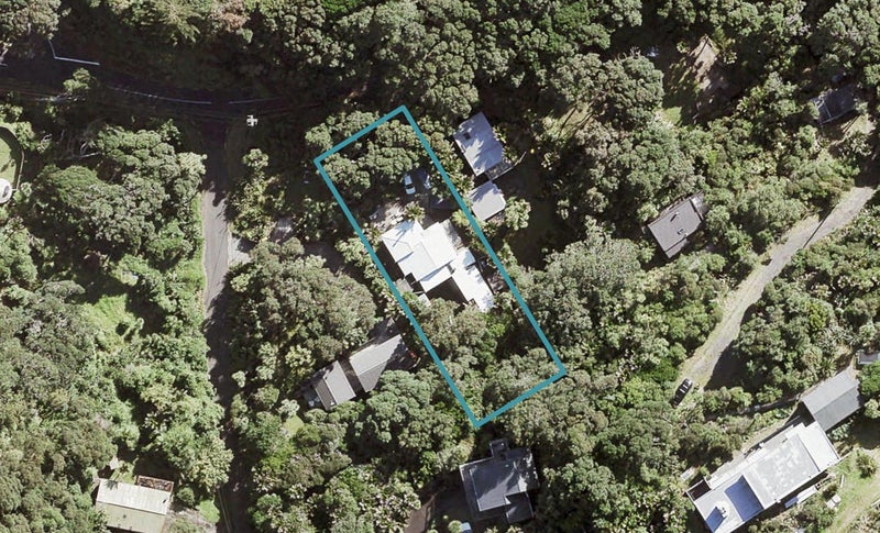 54 Beach Valley Road, New Lynn - Carousel 1
