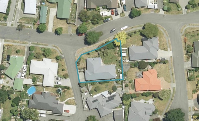 32 Endeavour Street, Riversdale, Blenheim - Carousel 1