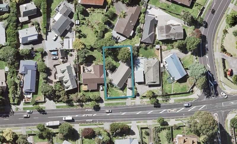 68 Gills Road, Bucklands Beach, Auckland - Carousel 1