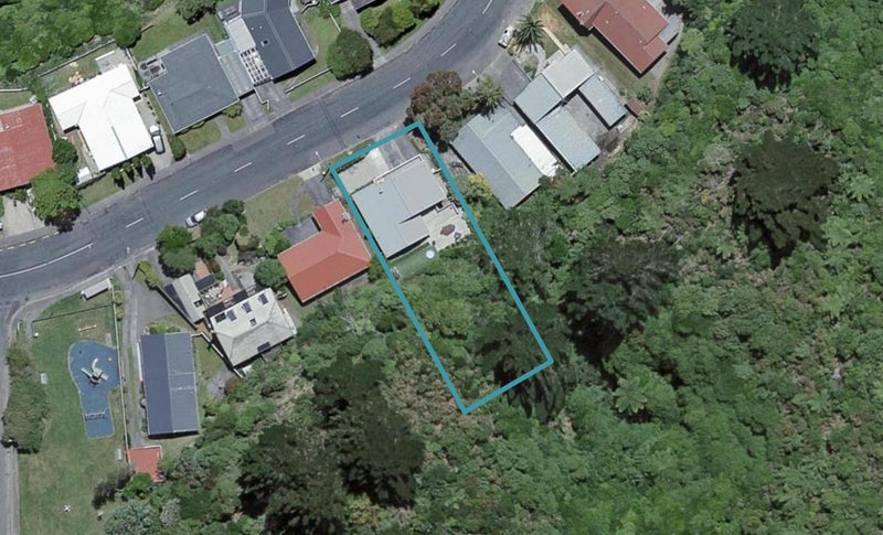 202 Pembroke Road, Wilton, Wellington - Carousel 1