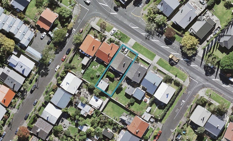 74 Old Mill Road, Westmere, Auckland - Carousel 1