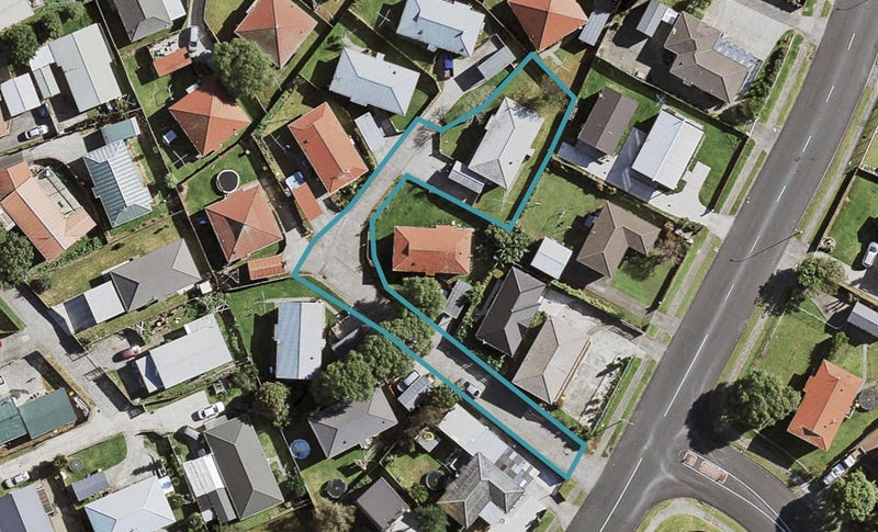 52B Maplesden Drive, Clendon Park, Auckland - Carousel 1