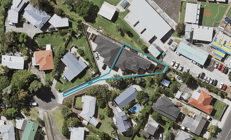 14 Bowman Road, Forrest Hill, Auckland - Carousel 1
