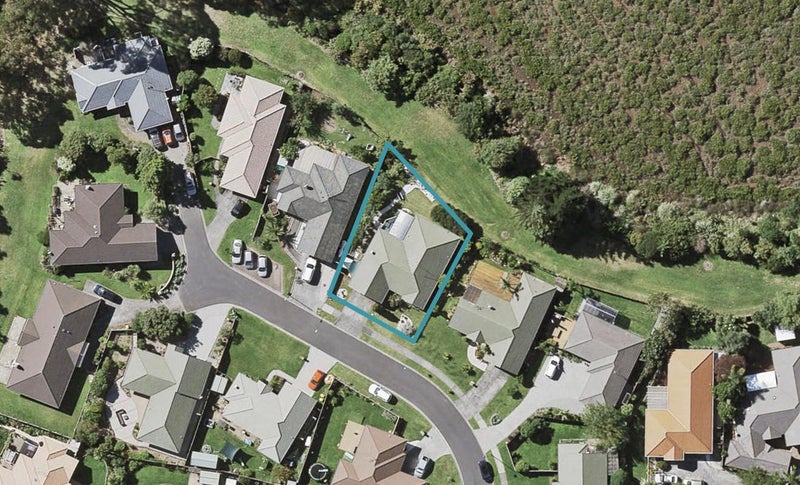 9 Kalgan Place, Burswood, Auckland - Carousel 1
