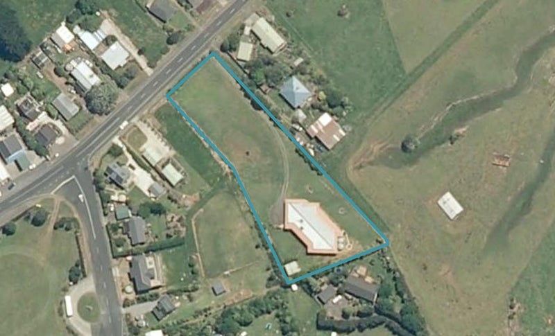 2632 Awhitu Road, Waiuku - Carousel 1