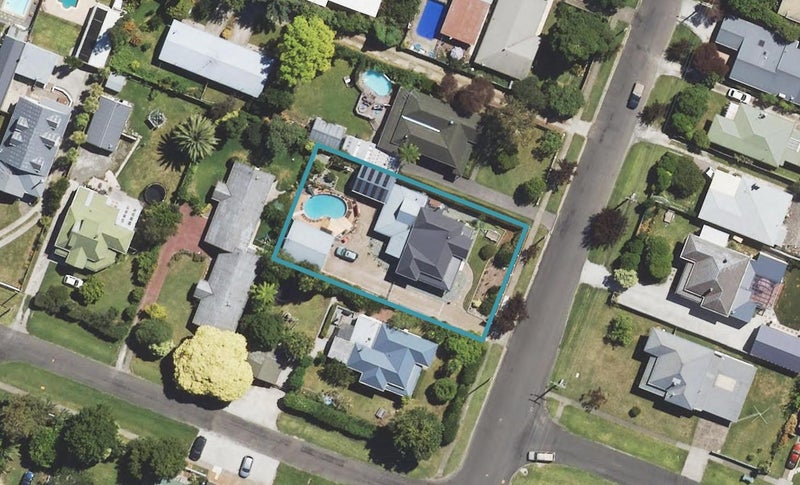 206 Harris Street, Inner Kaiti, Gisborne - Carousel 1