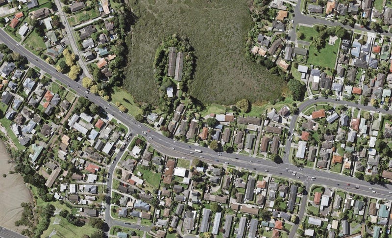 32 Pakuranga Road, PAKURANGA, AUCKLAND - Carousel 1