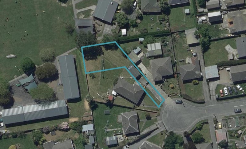 6/2 Westcott Street, Dallington, Christchurch - Carousel 1